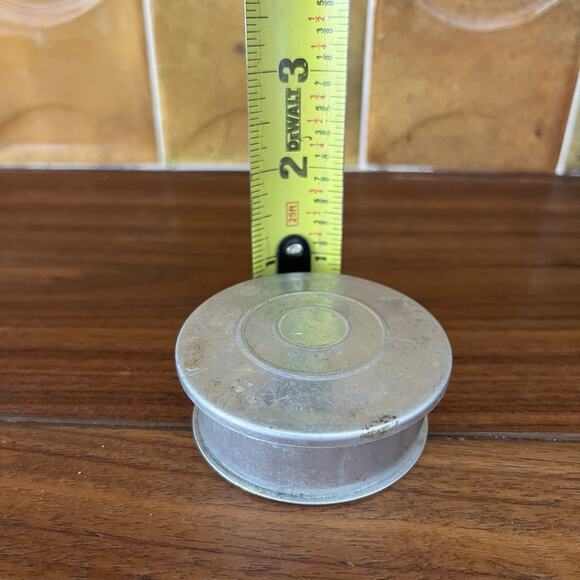 Vintage Aluminum Collapsible Telescoping Travel Cup With Lid WWI-WWII - Picture 8 of 9